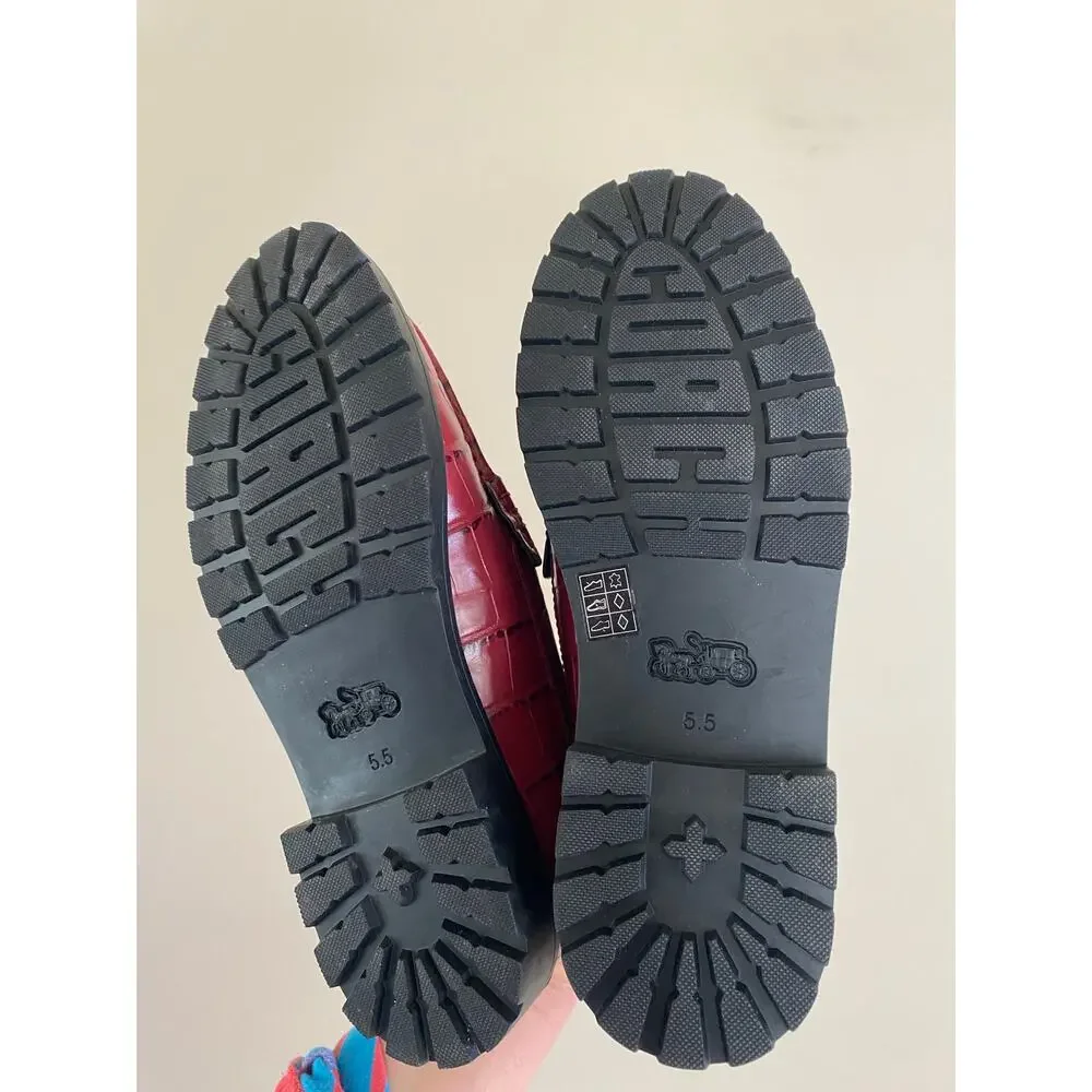 NWOB Coach Red Croc Embosed Loafers Womens Size 5.5/ EUR 36
